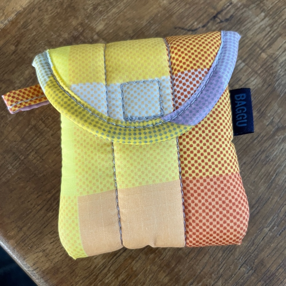 Baggu Madras Earbud Sleeve